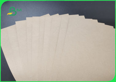 کاغذ چوب Pulp 175gsm 300gsm 300 Ksm رول کاغذ Kraft برای جعبه های کفش ضد آب