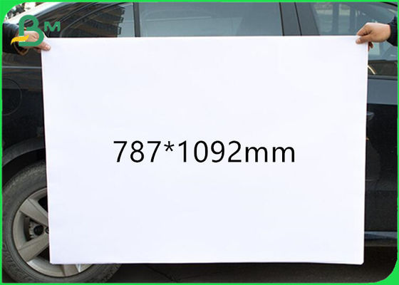 787*1092 میلی متر 140gsm 160gsm کاغذ چاپی باند سفید افست چوبی بدون چوب