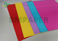 ورق مقوایی معمولی رنگی 65 x 100cm 180gsm 200gsm 220gsm برای چاپ افست