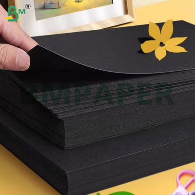 کاغذ سیاه صاف 28 پوند 32 پوند 8 1/2 x 11 اینچ