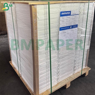 300 گرم 0.3 میلی متر کاغذ هسته سیاه برای ایجاد کارت های بازی 216 X 279 میلی متر