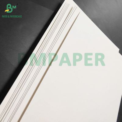 0.4mm کاغذ فیبر غیر پوشیده برای بوی کشیدن نوار جذب آب سریع 70 x 100 سانتی متر