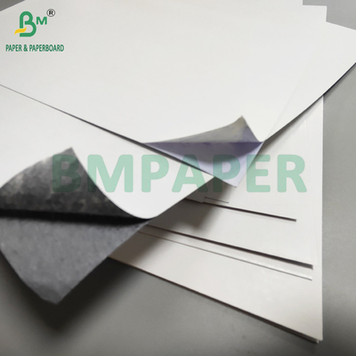 280 گرام 300 گرام کارت بازی پوکر ورق مقاوم در جمع شدن