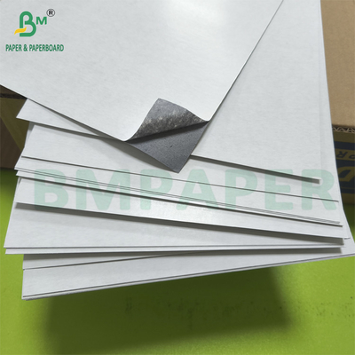 300 گرم کاغذ دو طرفه درخشنده کارت بازي پوکر کاغذ هسته سياه