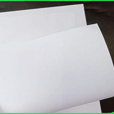 ضخامت 60gm - 120gm سفیدی بالا104% کاغذ آفست برای کتاب های مدرسه