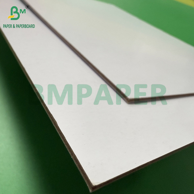 2mm 1400gsm ضخامت دو صفحه 78 X 109mm دو طرفه کاغذ سفید برای جعبه کارتن