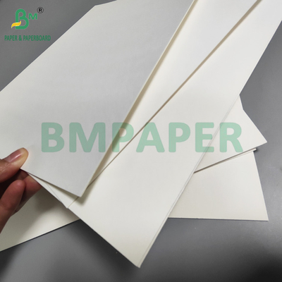 0.7mm 0.9mm تابلو کاغذی جذب کننده برای نوشیدنی 70 x 100 سانتی متری سبک وزن