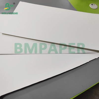 120+120+120g ورق کارتونی سفید لوله دار برای پوشش آرایشی 30 "x 40"