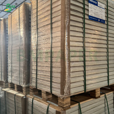 کاغذ روغنی نچسب 40GSM برای پخت کیک مافین و کاپ کیک